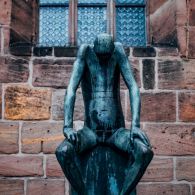 Nürnberg St. Klarakirche Skulptur